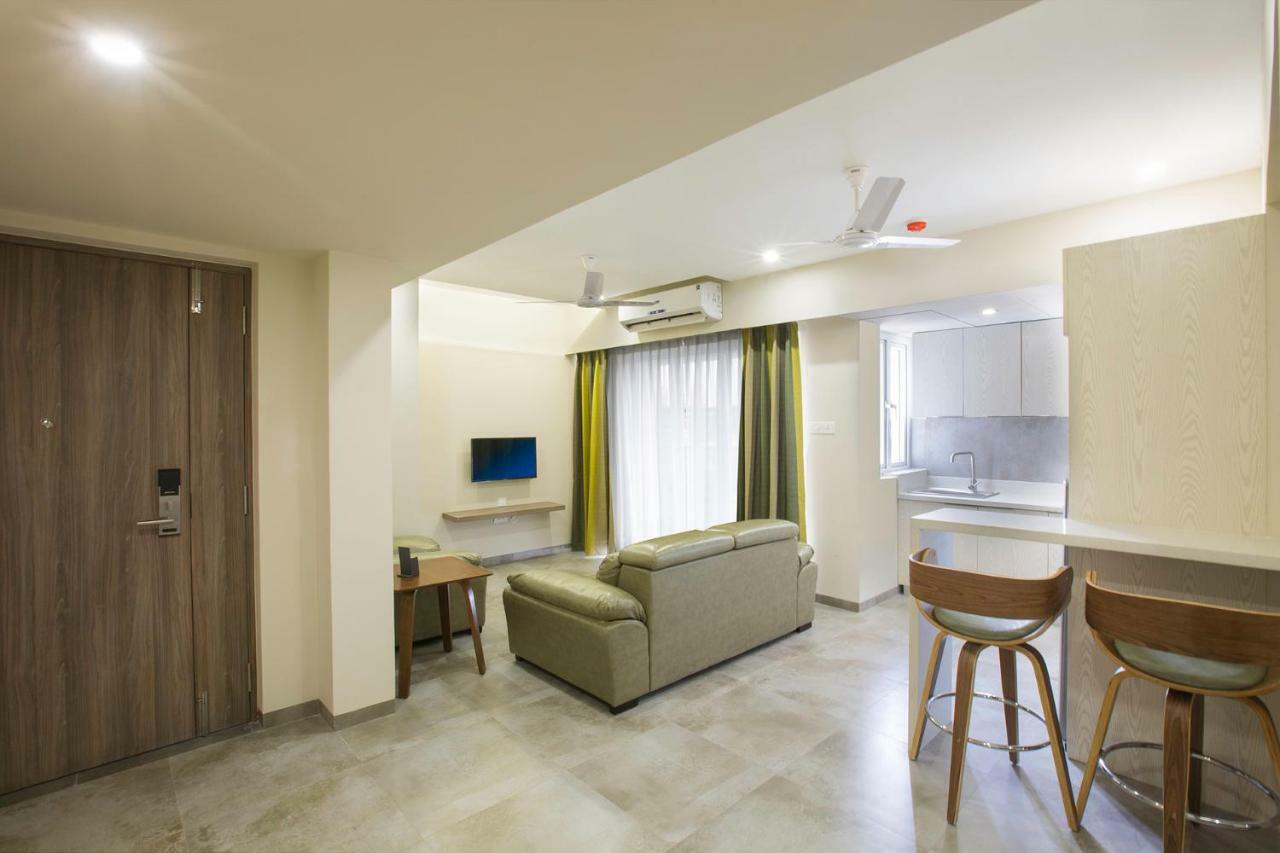 צ'נאי Floressa Randa, Porur מראה חיצוני תמונה